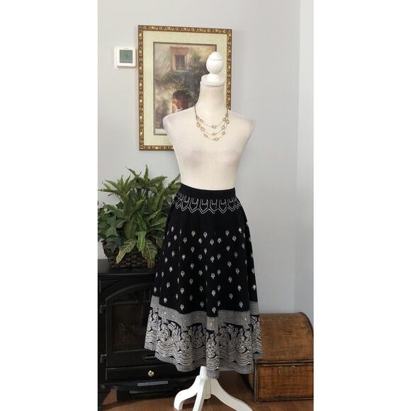 Erica Brooke Women Skirt Black White & Gold Size 36 XXL Cotton 100% Embellished - Picture 1 of 12
